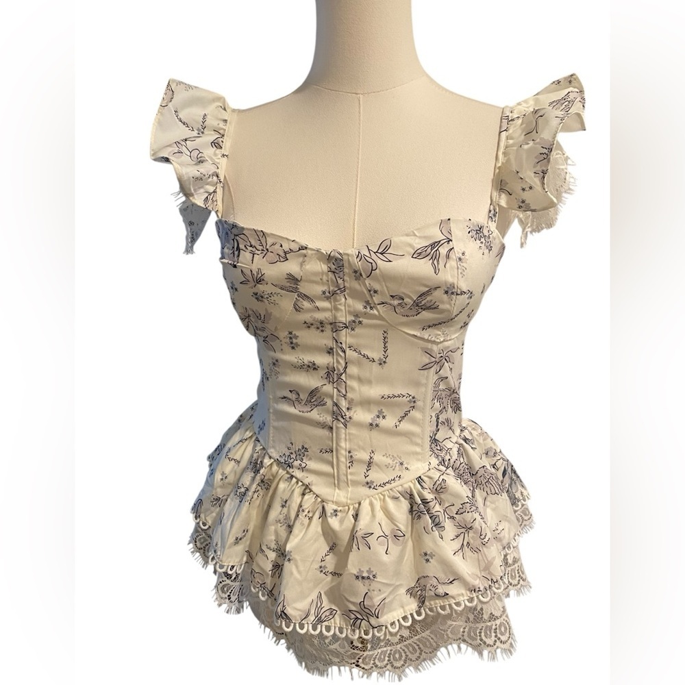 Elegant Cream Floral Ruffle Top